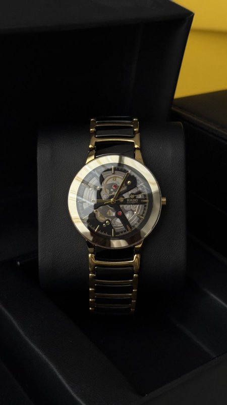 ساعة - Rado Centrix الشبابية / شامل علبة و كيس